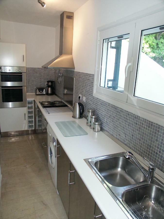 Elysium Apartments Corfu Палеокастрица Екстериор снимка