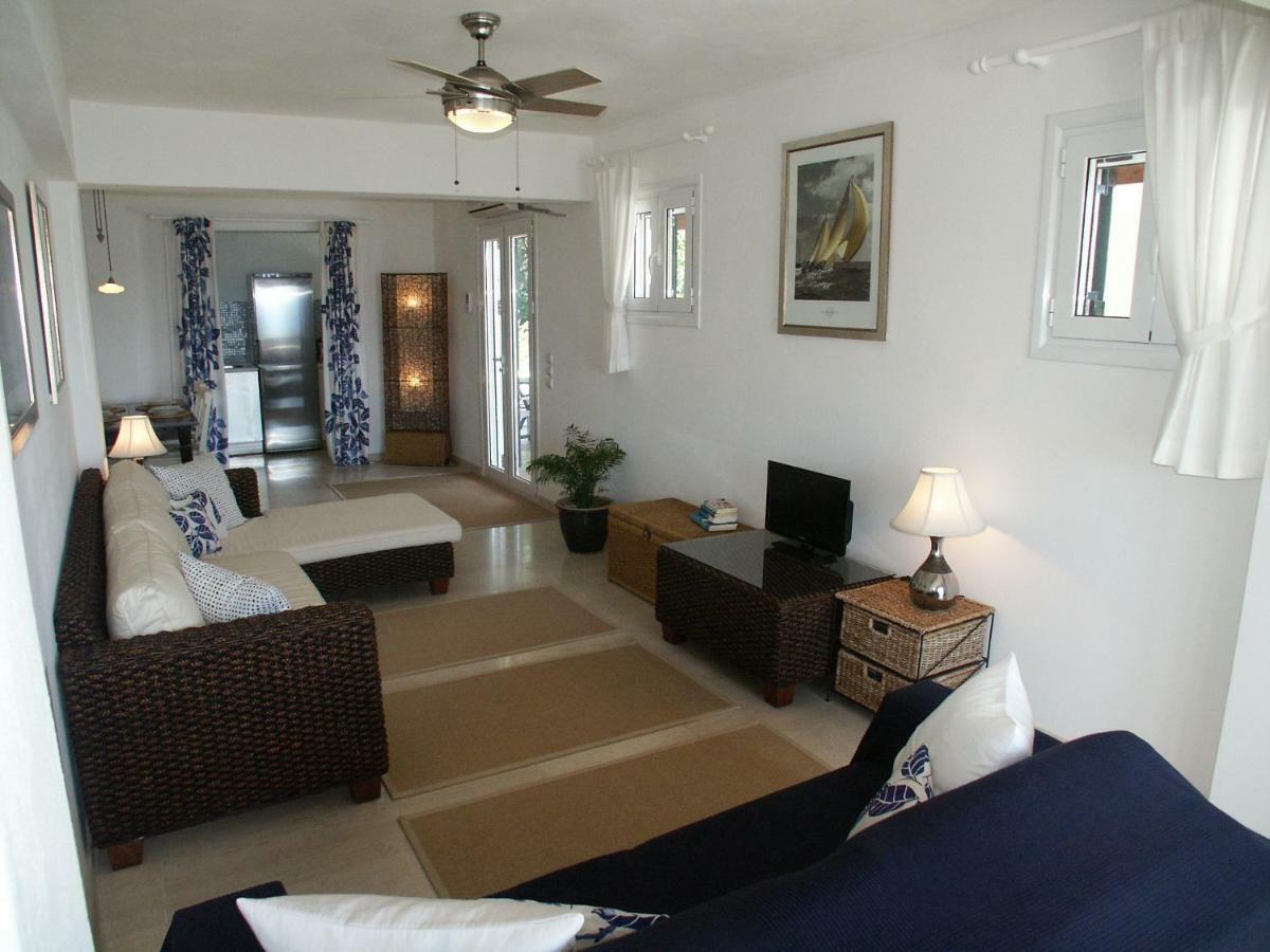 Elysium Apartments Corfu Палеокастрица Екстериор снимка